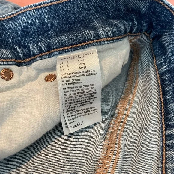 New American Eagle women’s paisley bandana print boyfriend jeans 4L fits 6 - Picture 14 of 16